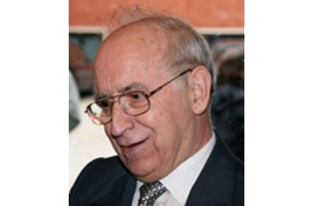 En este momento estás viendo Fallecimiento del prof. Ángel Aparicio